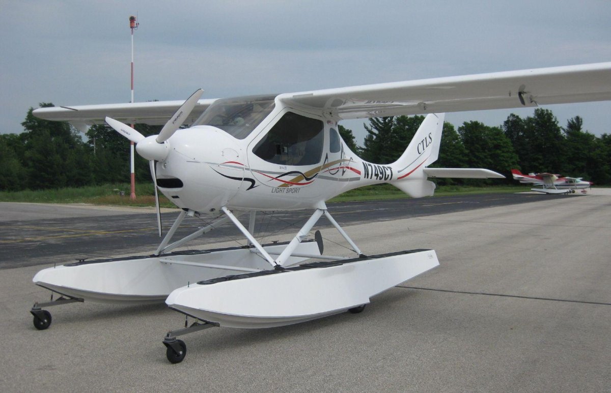 Cessna 182 амфибия