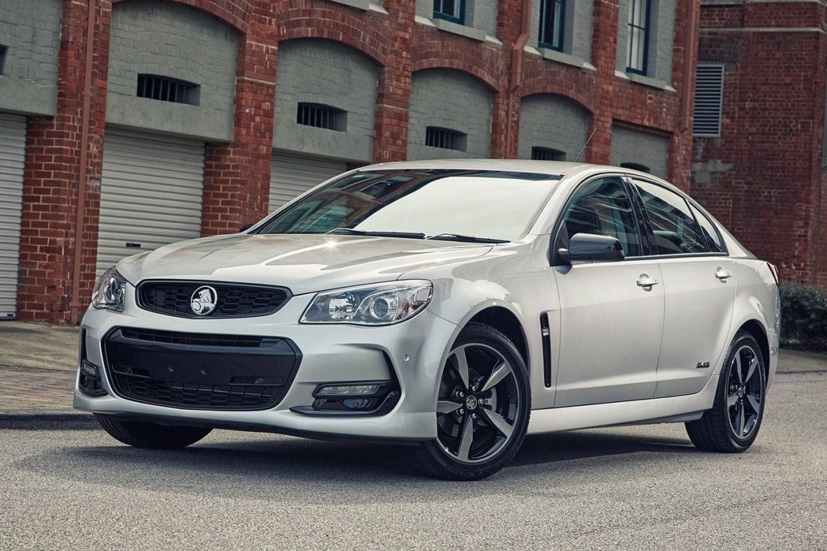 Holden sv6