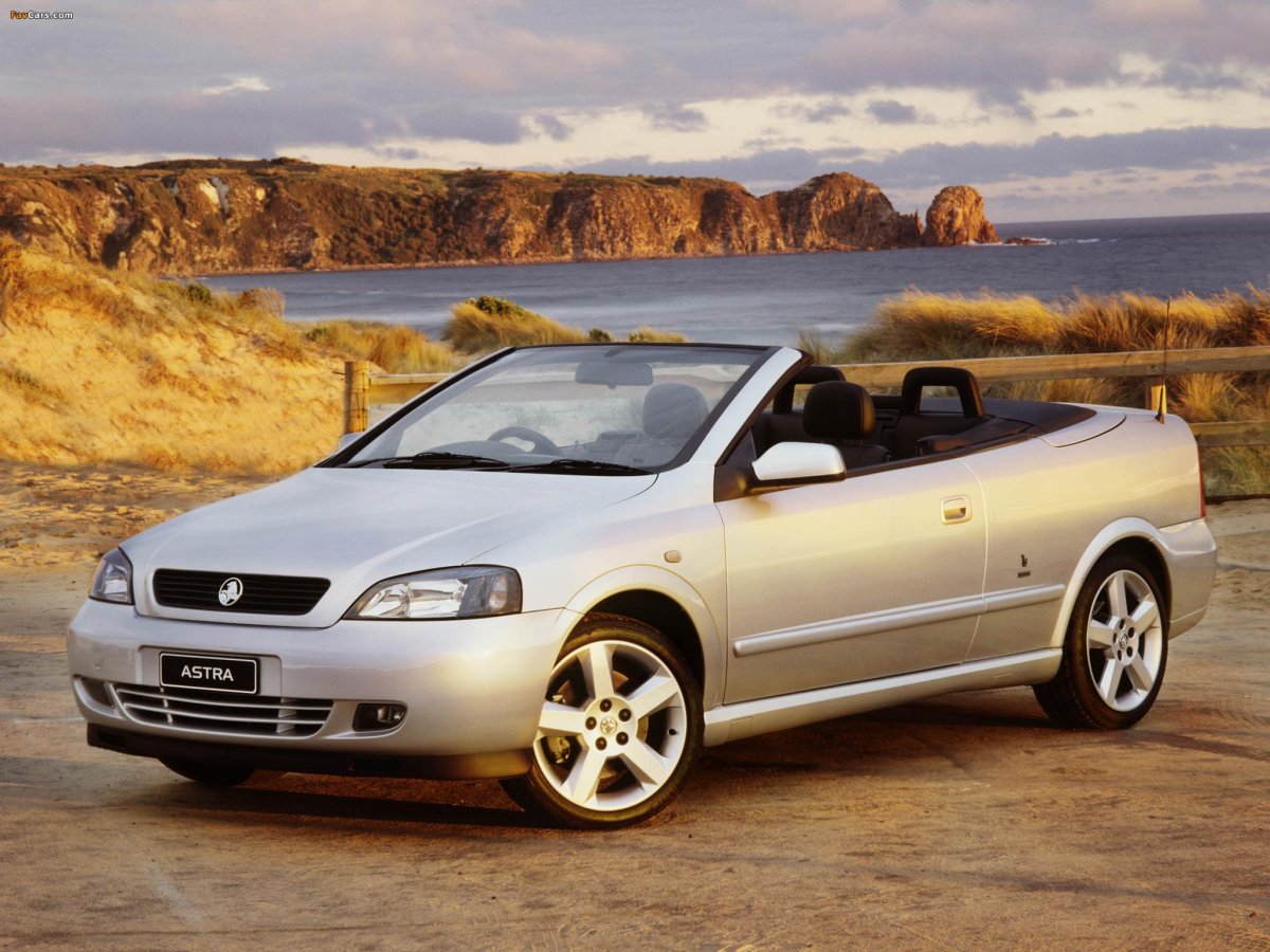 Holden Astra 1999