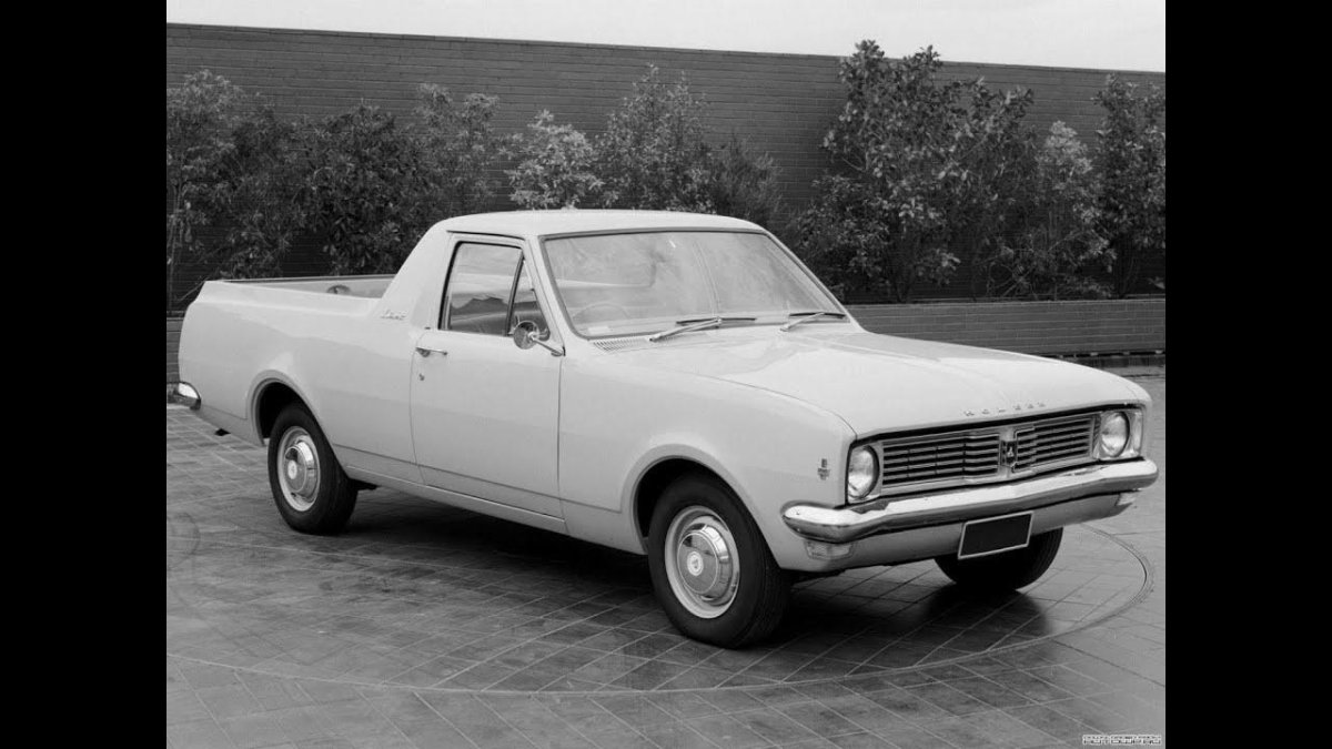 Холден Белмонт