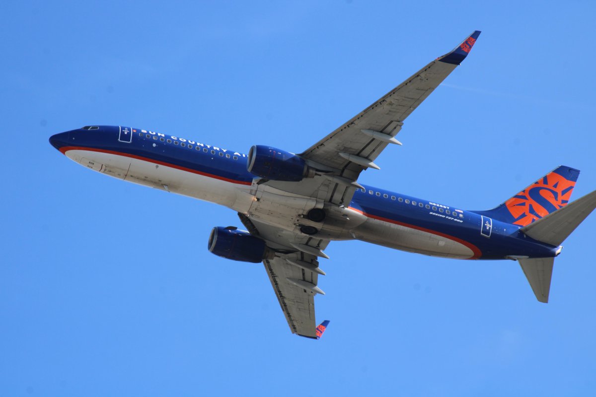 Самолёт sy 1843