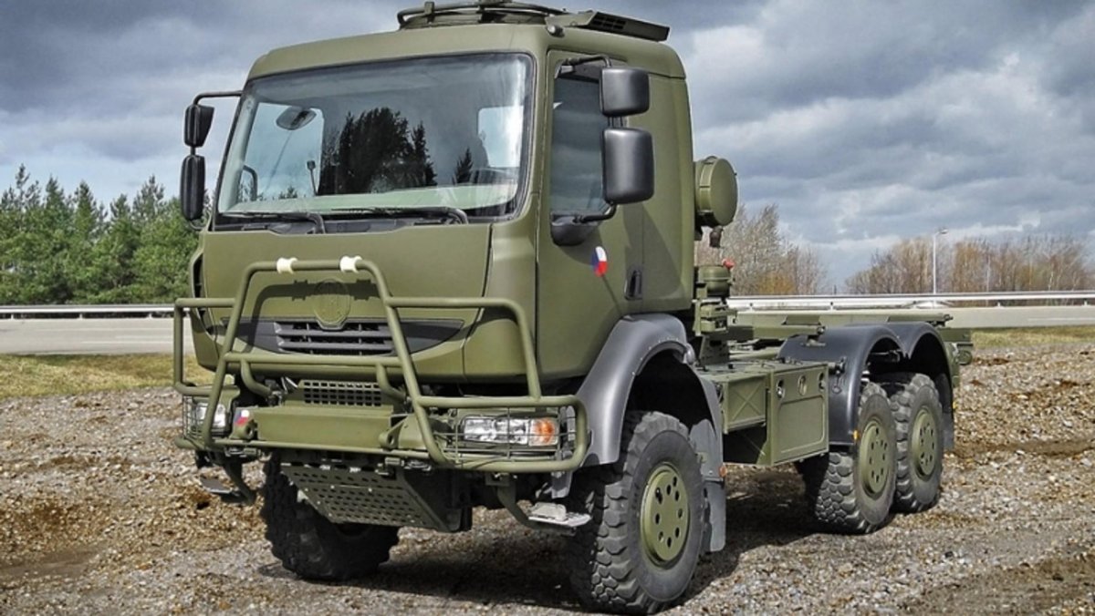 Tatra t810 6x6