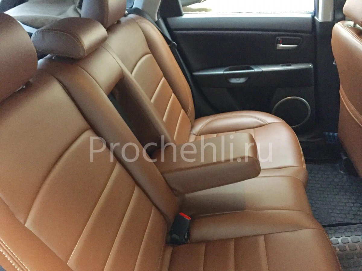 Коричневые чехлы из экокожи Мазда 3