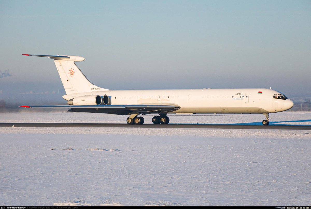 Монреаль ил-62