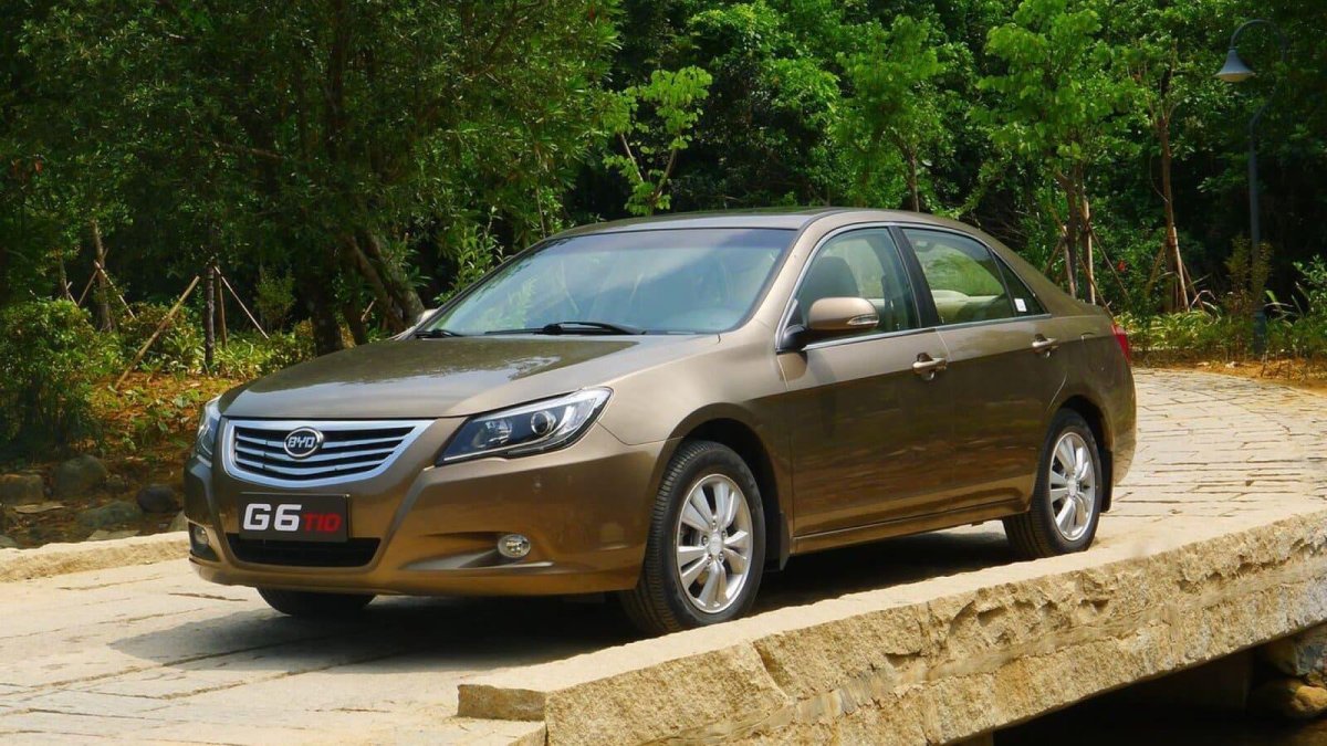 BYD g6