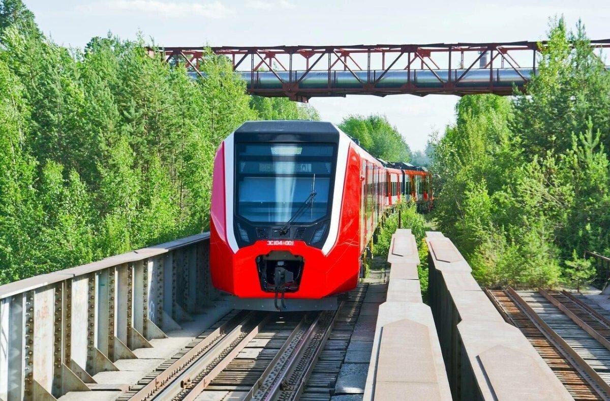 ЭС 104 Восток электропоезд