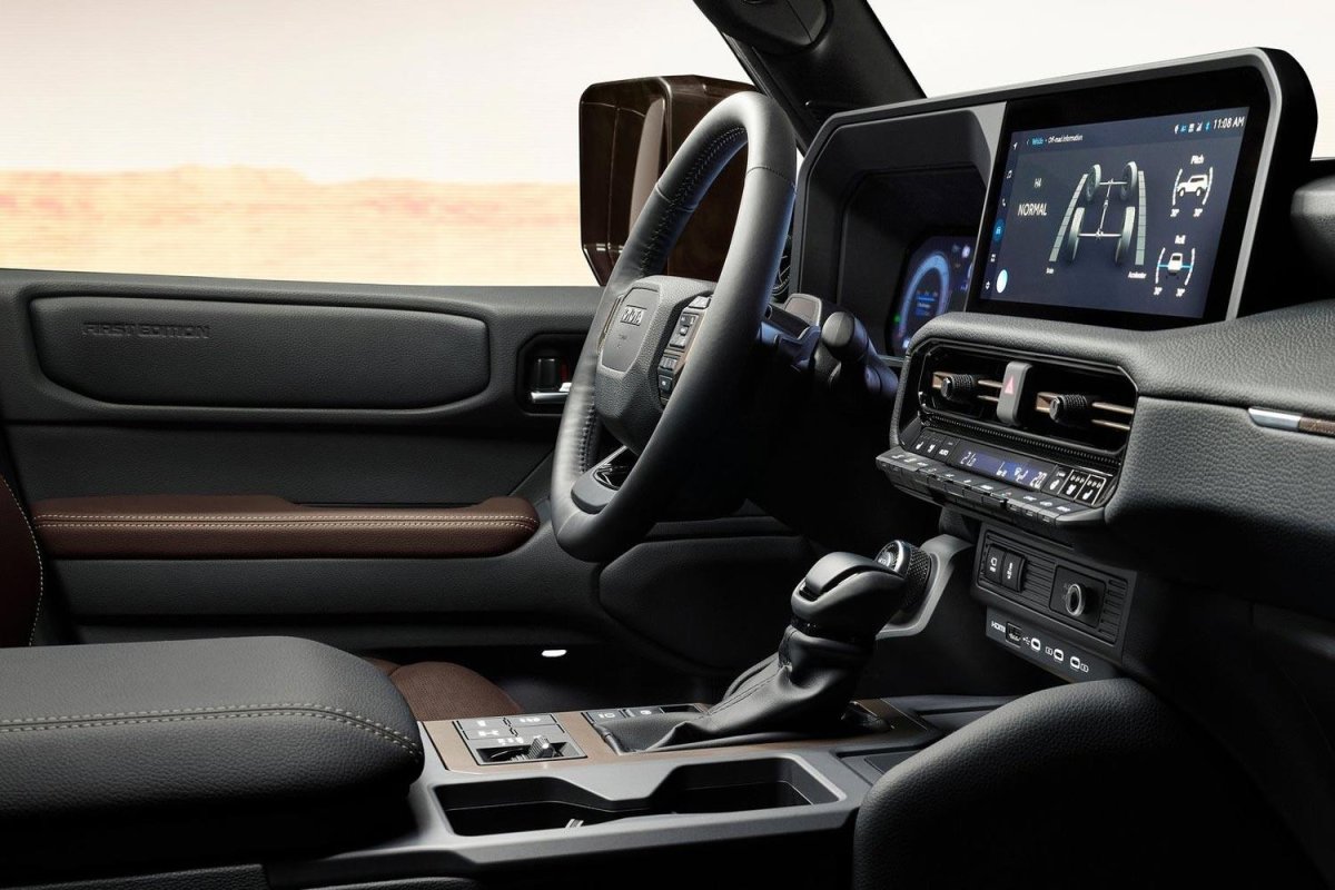 Toyota Land Cruiser Prado 2023