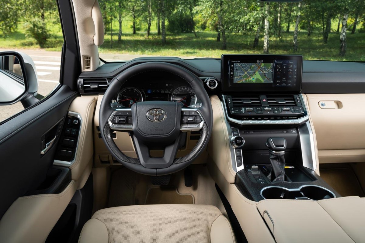Toyota Land Cruiser 200 2021 Interior