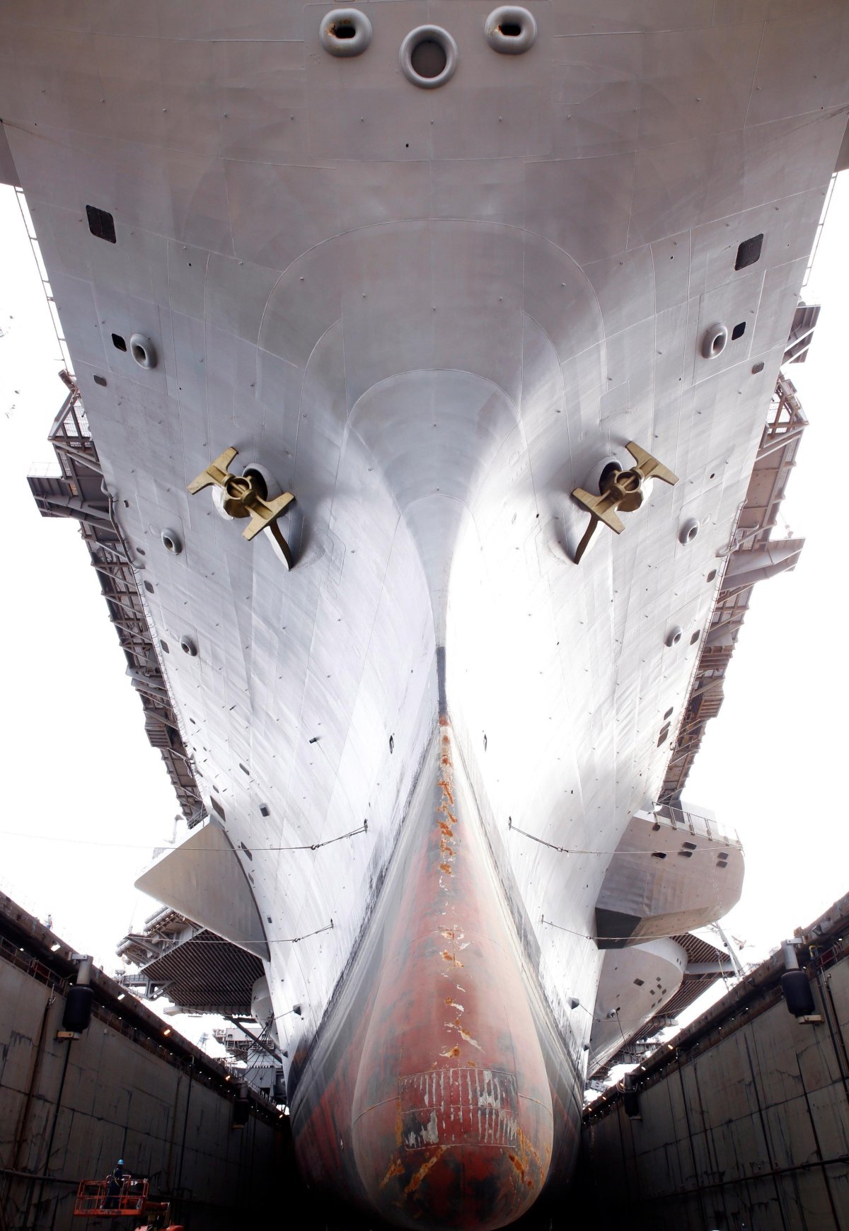 Авианосец подводная часть