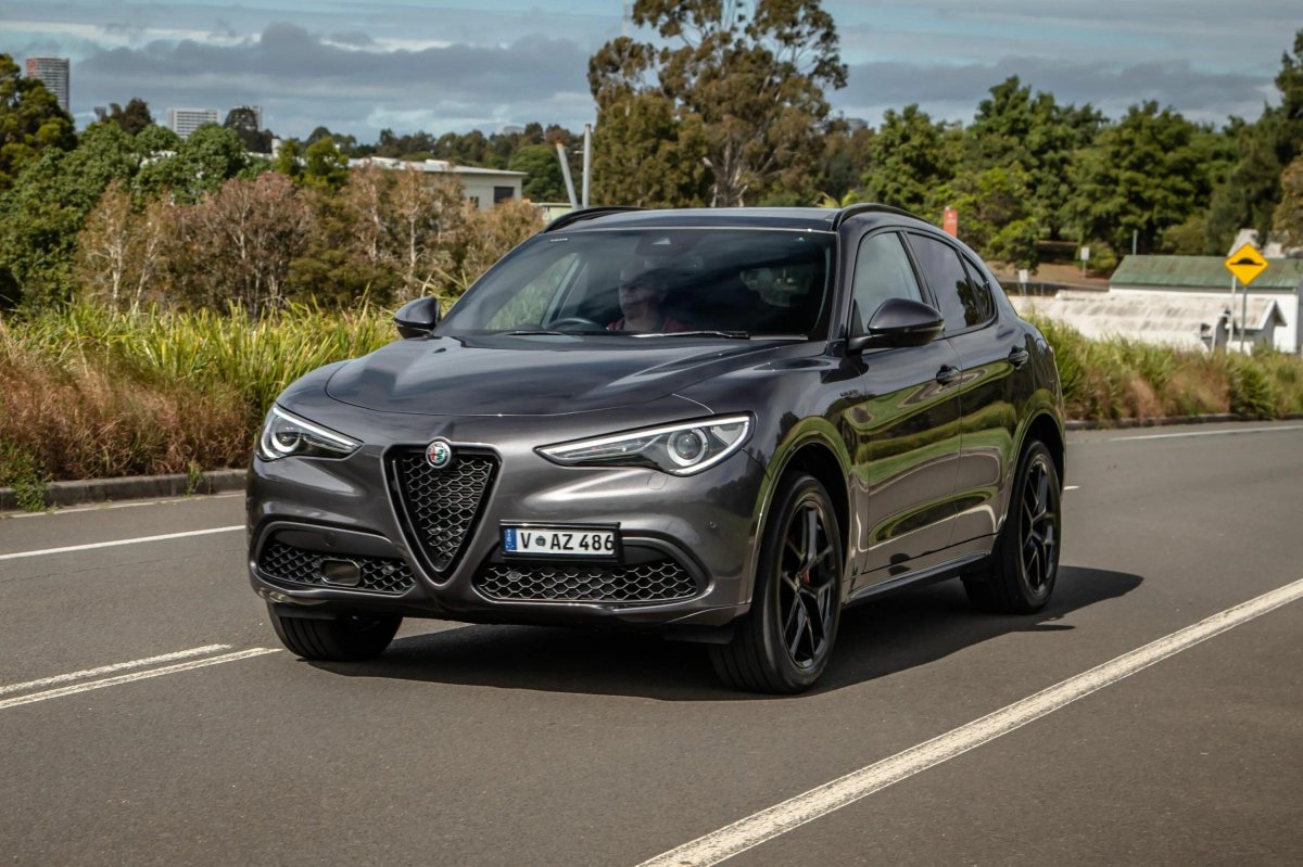 Alfa Romeo Stelvio 2022