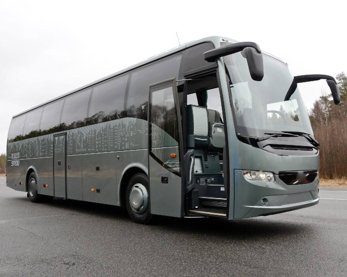 Автобус Вольво 9700