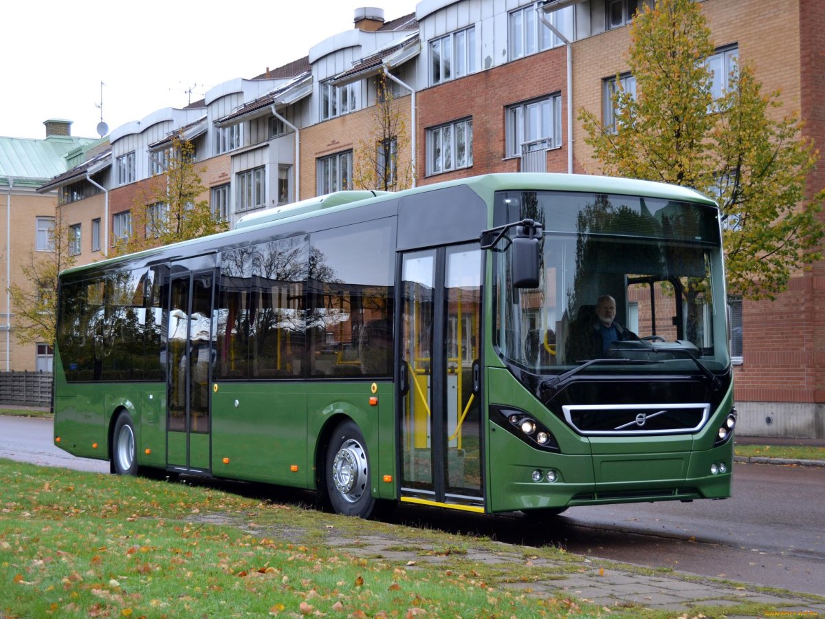 Автобус Volvo 8900