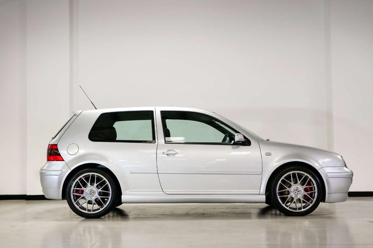 Volkswagen Golf 4 GTI