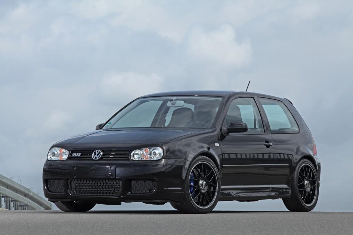 VW Golf 4 r32