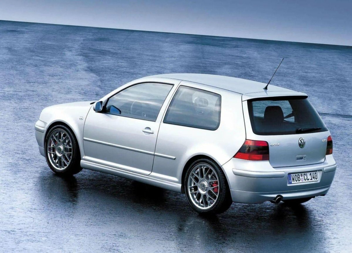 Volkswagen Golf GTI mk4