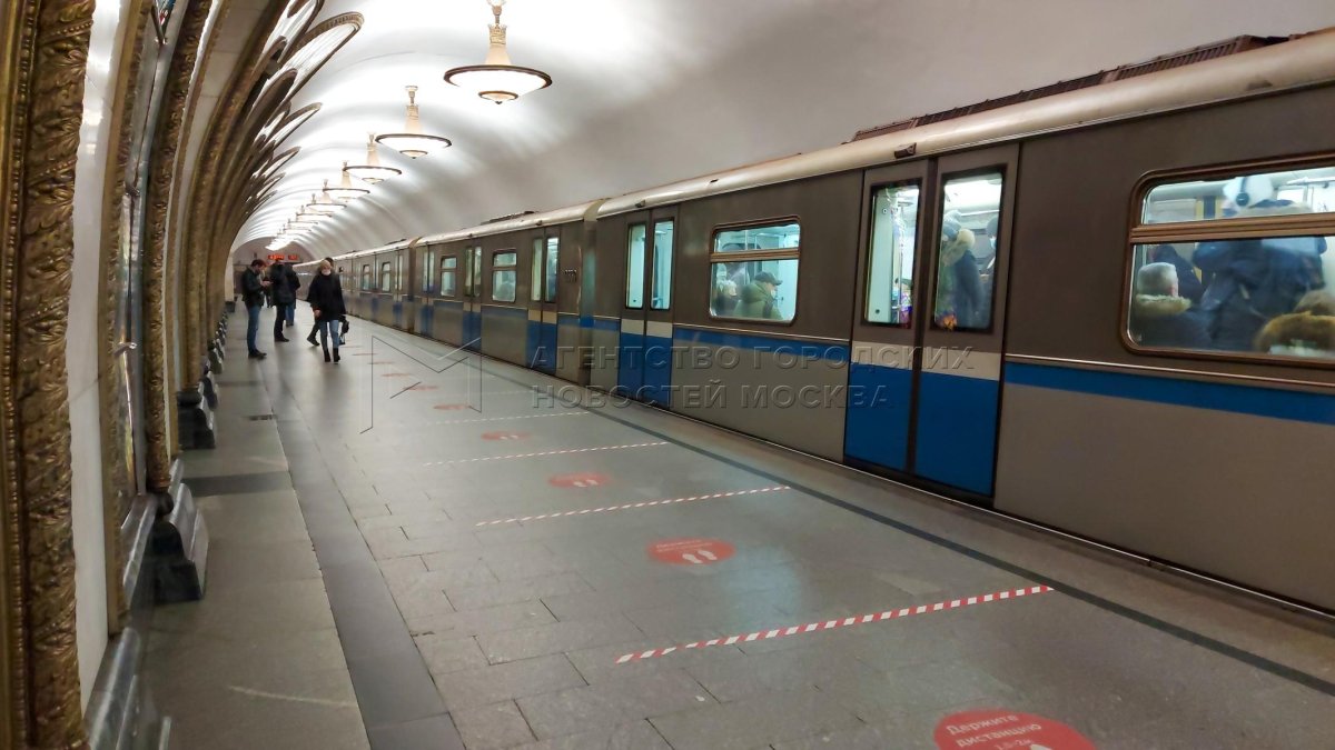 Вагон метро Москва 2020