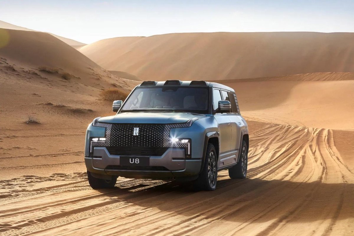 Yangwang u8 внедорожник