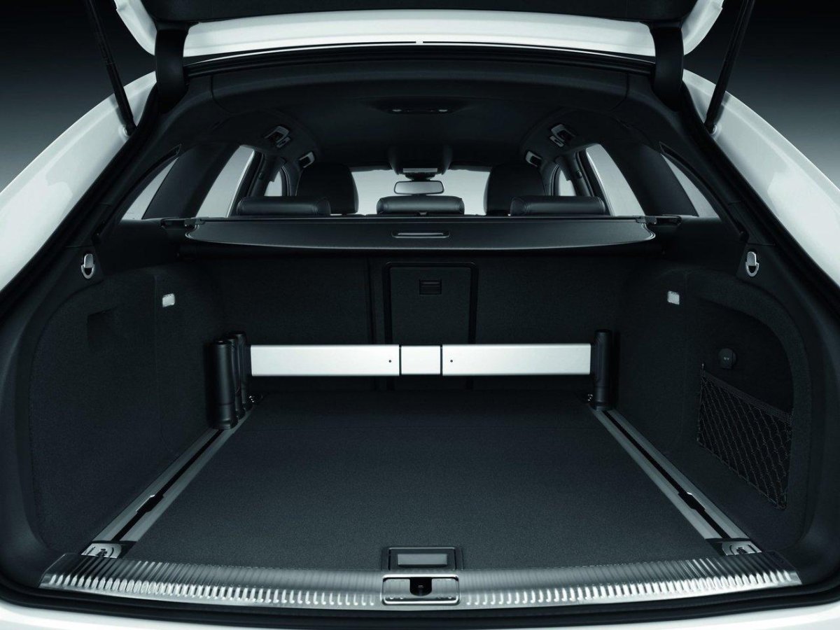 Audi a4 b8 багажник