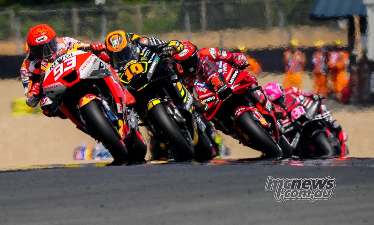 Мотогонки фото