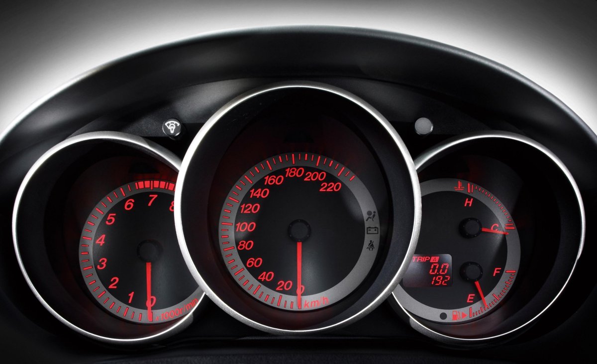 Мазда 3 2006 спидометр