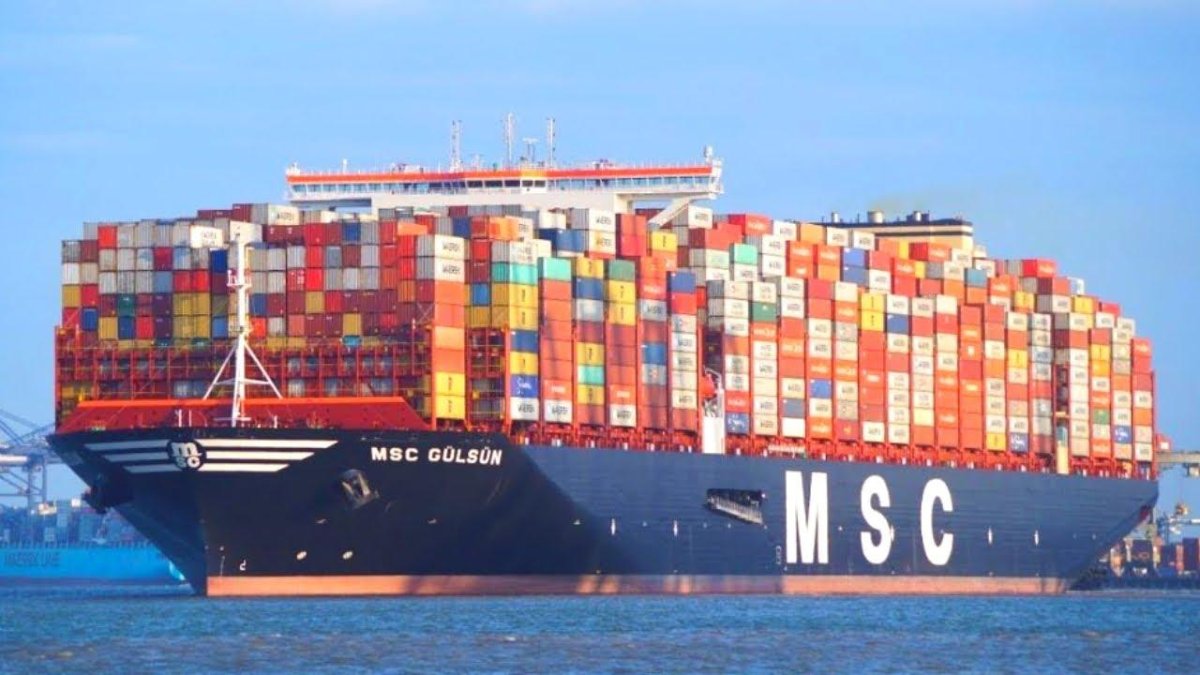 Контейнеровоз MSC Gülsün
