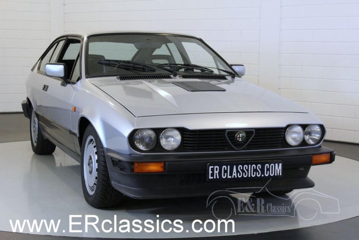 Alfa Romeo gtv6 1986