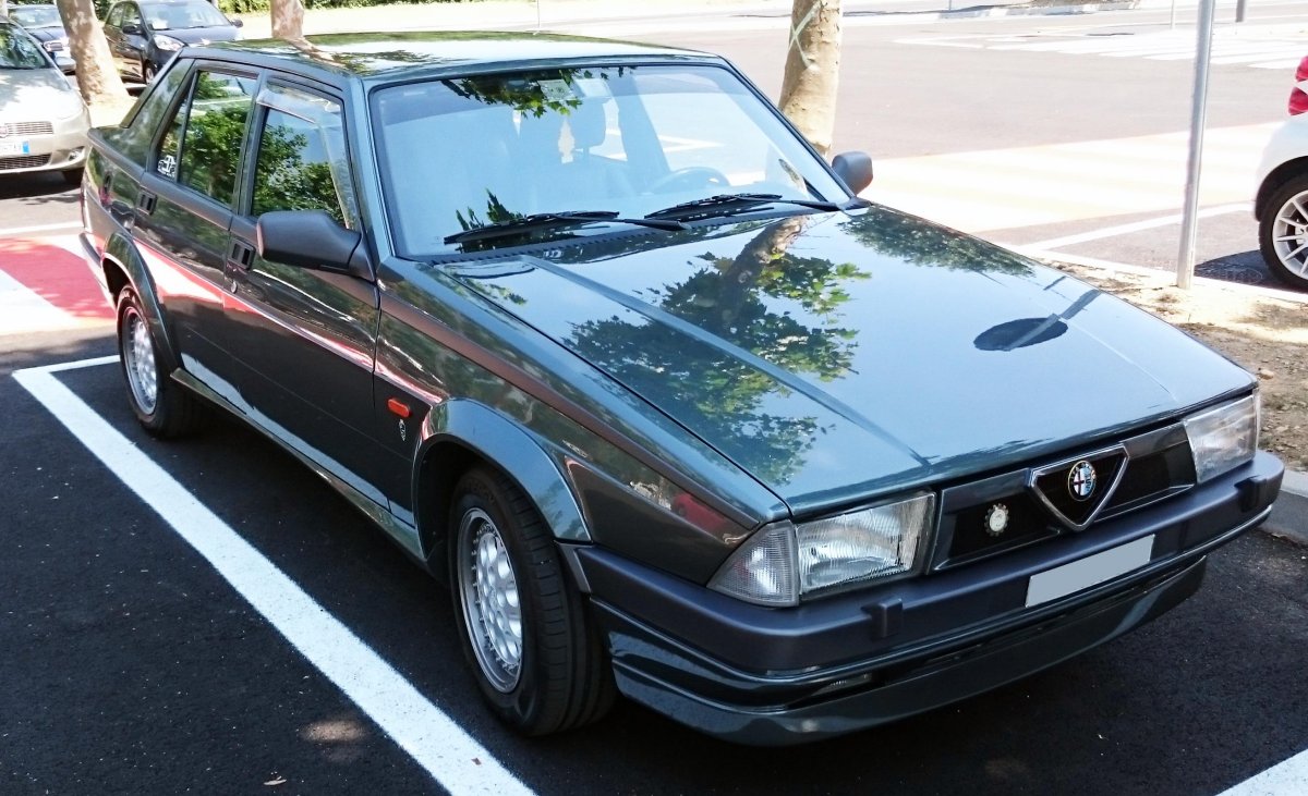 Alfa Romeo 75 1.8