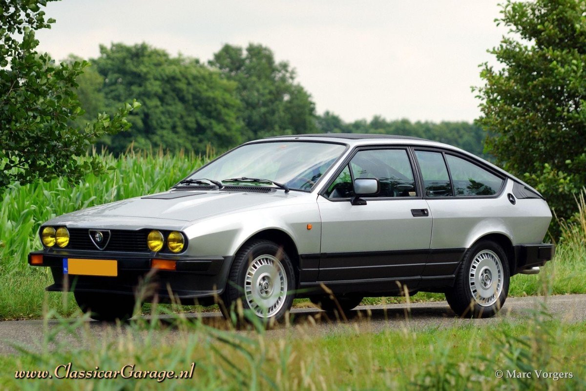 Alfa Romeo gtv6 1986