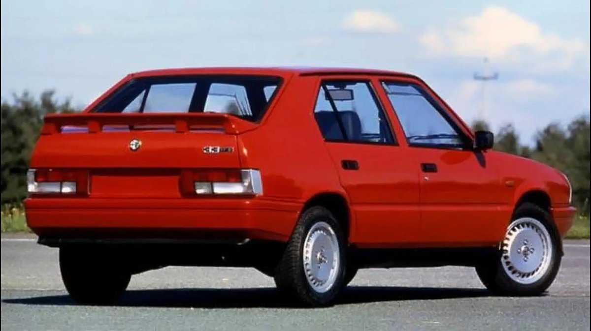 Alfa Romeo 33 1983