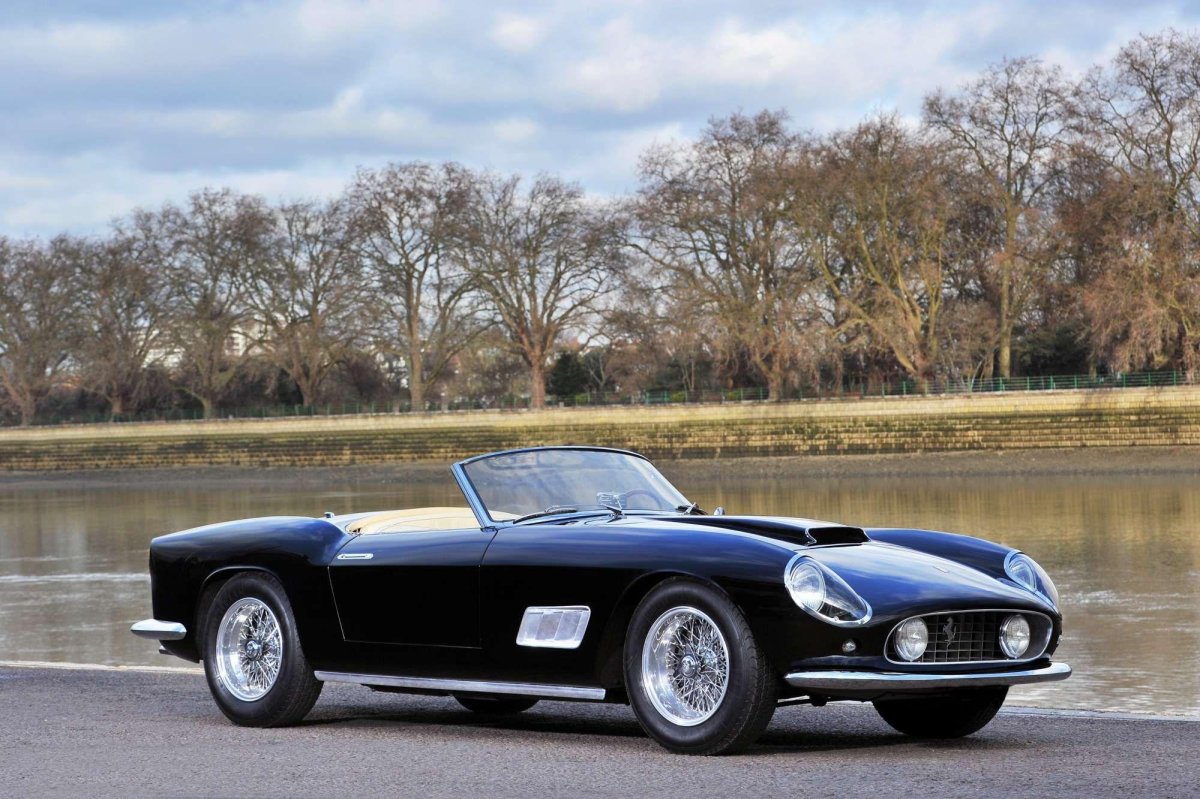 Ferrari 250 gt Spyder