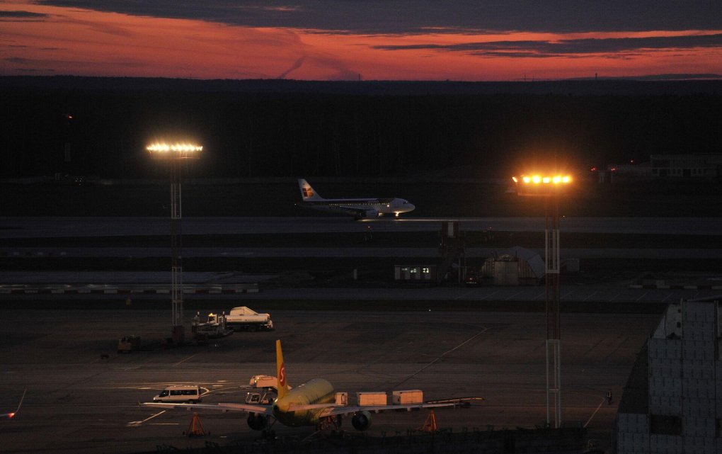 Аэропорт Домодедово летное поле