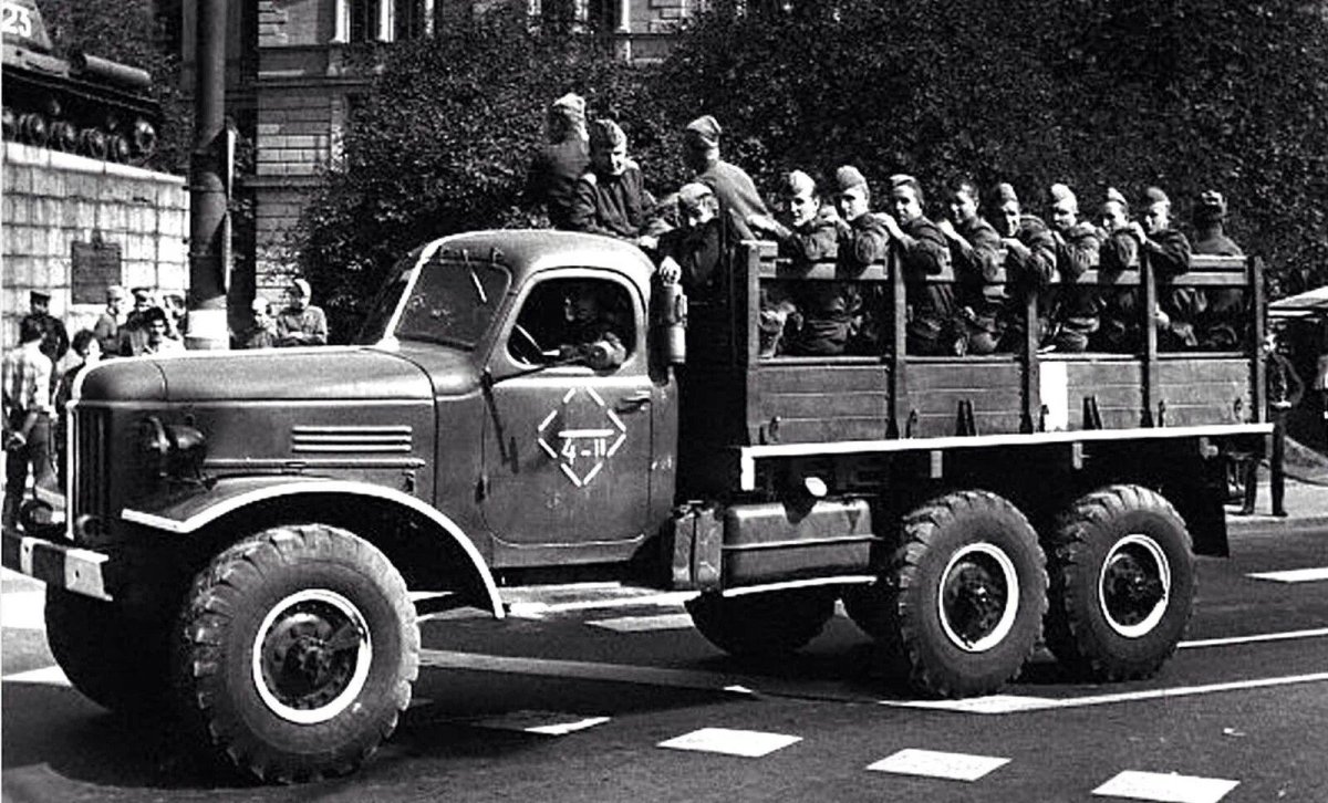 ЗИЛ 157 военный