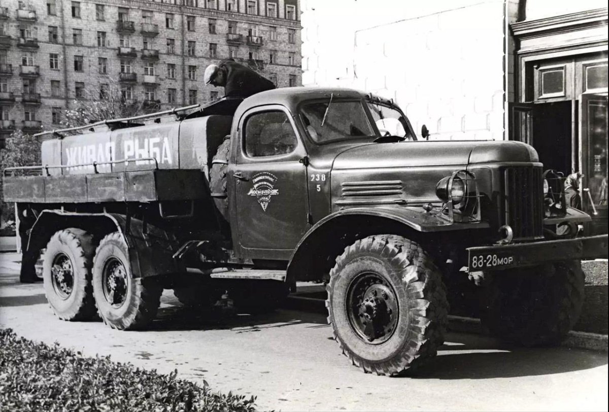 ЗИЛ 157 топливозаправщик