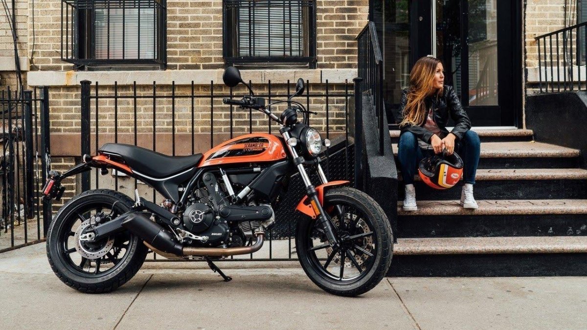 Ducati Scrambler 400