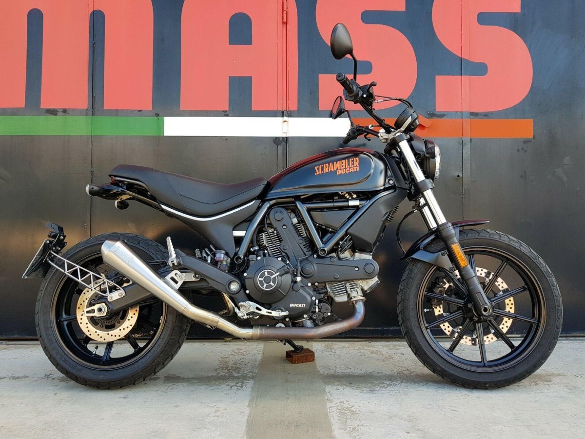 Ducati Scrambler sixty2