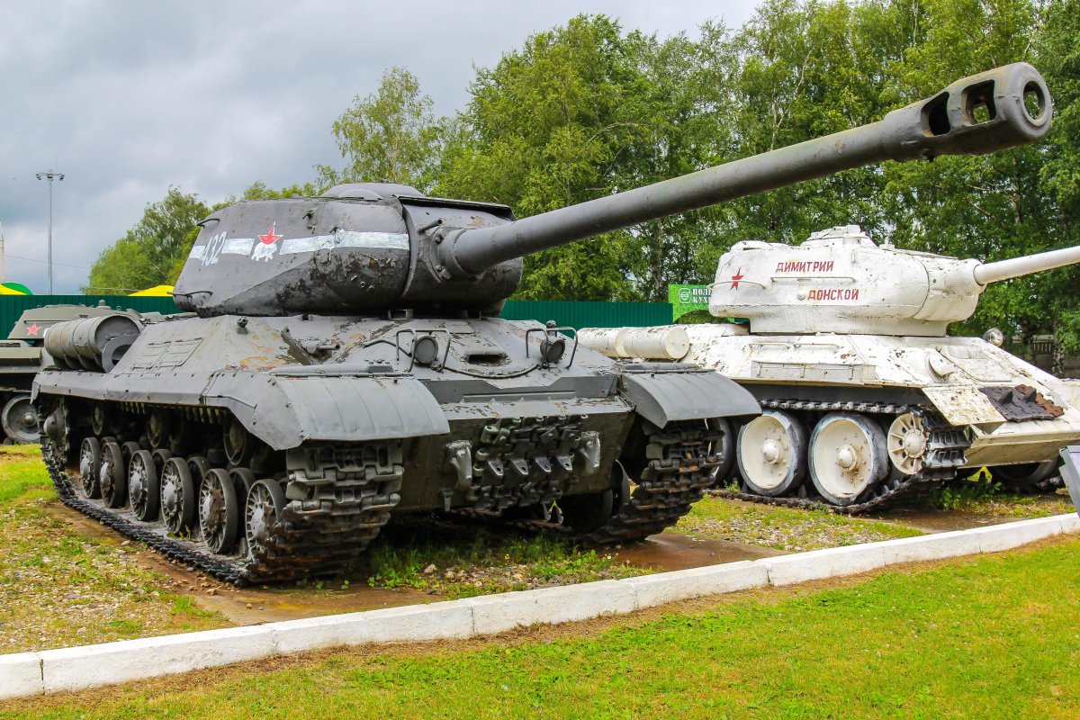 ИС-2 тяжёлый танк