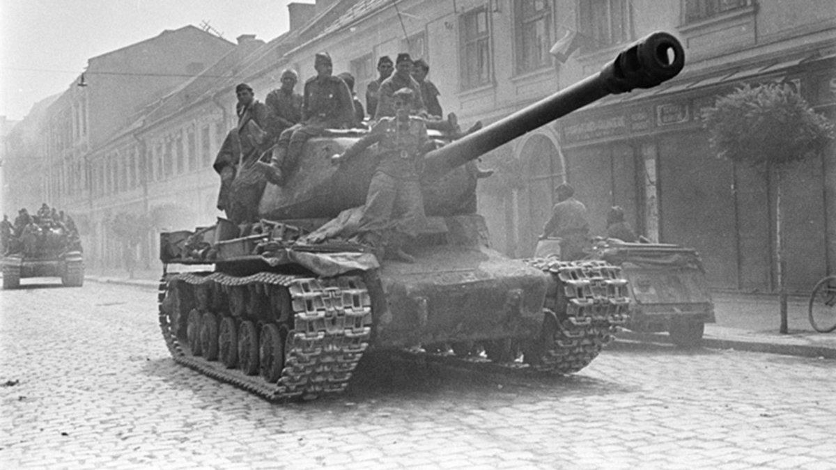 Великая Отечественная война танки ИС 2