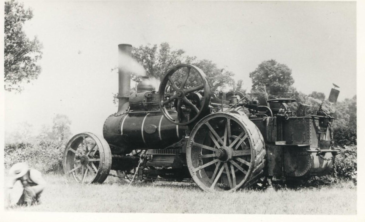 Паровой трактор с пассажирским прицепом 1870г