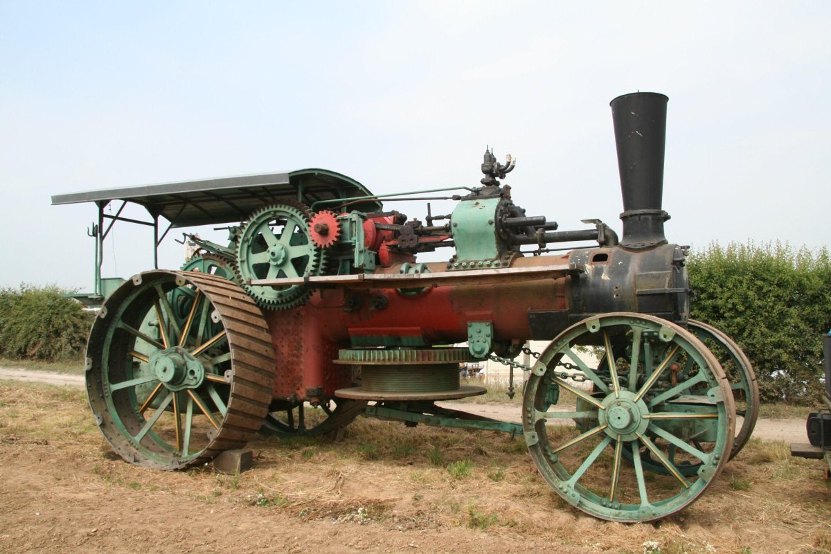 Гусеничный паровой трактор Хорнсби