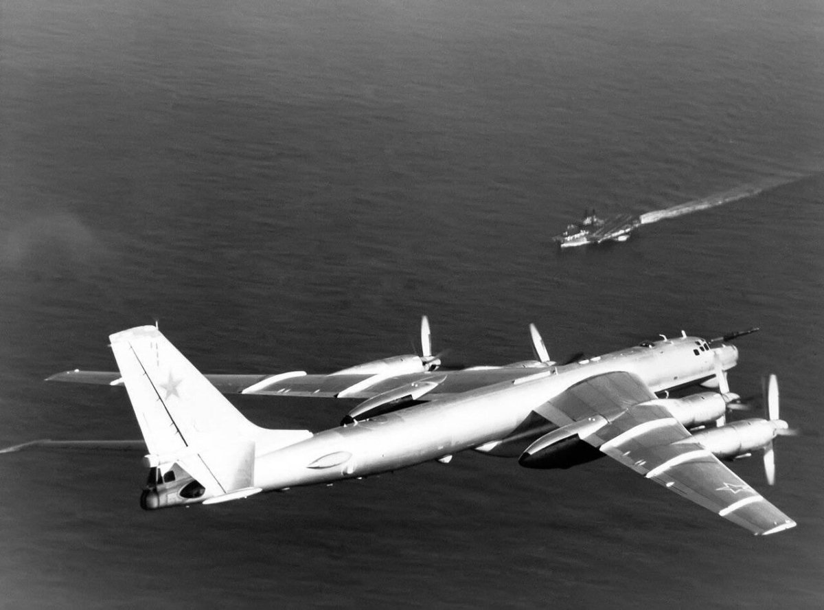 Самолет ту-95рц