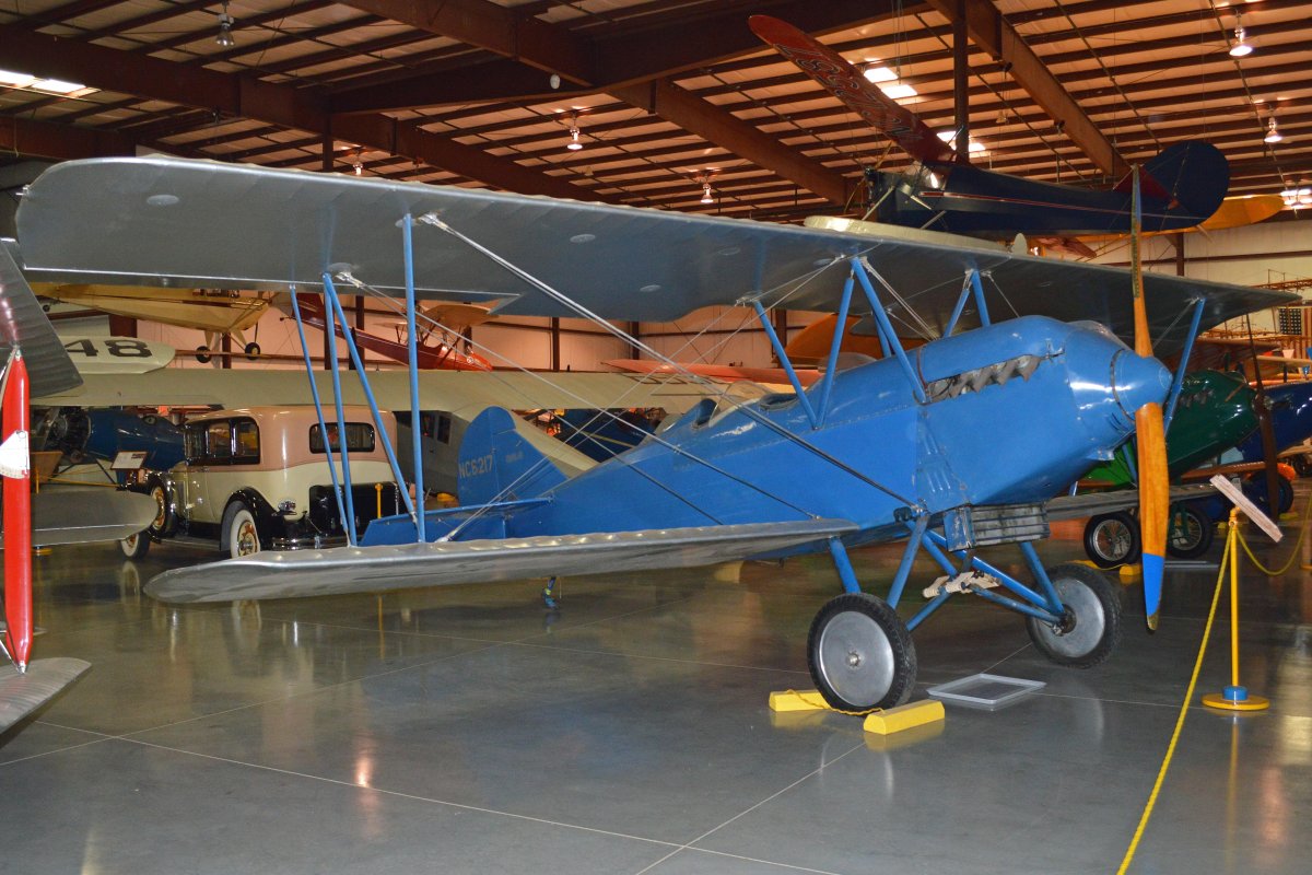 Биплан Тревел Эйр 4000