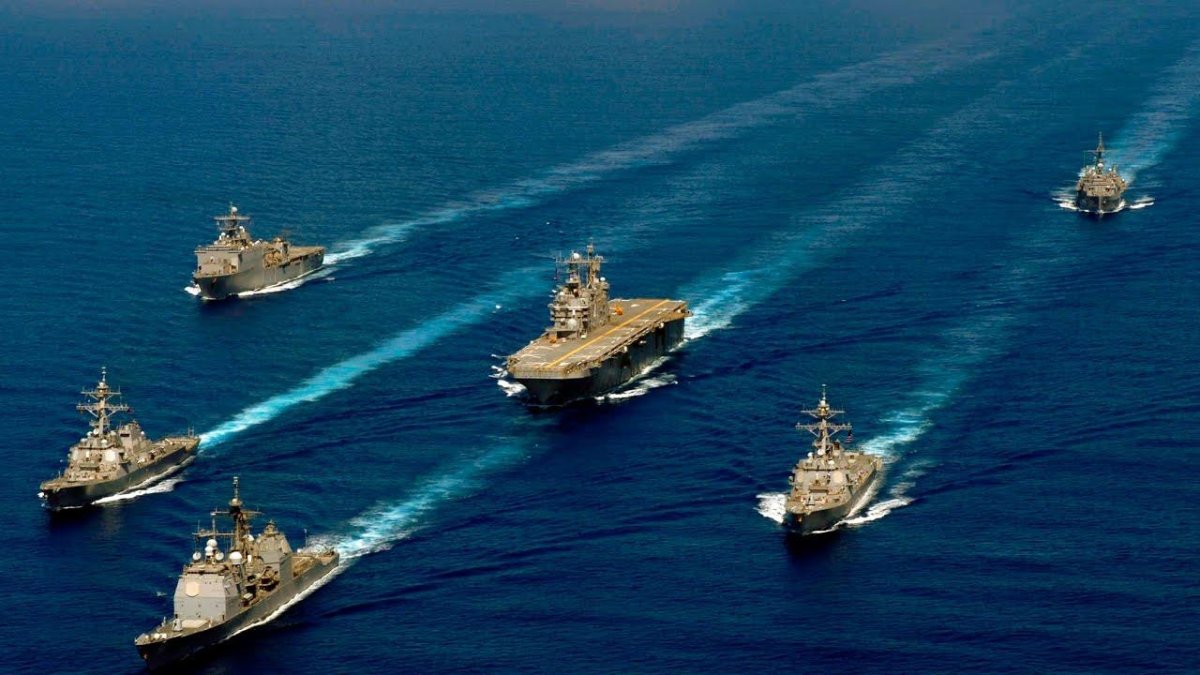 Авианосная ударная группа ВМС США