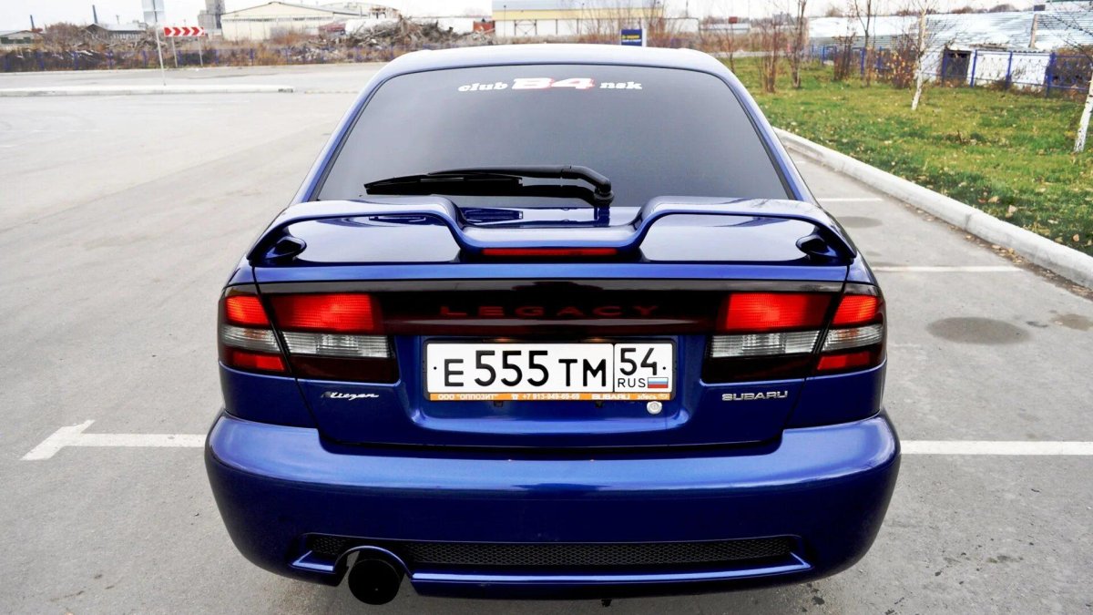 Subaru Legacy b4 2000