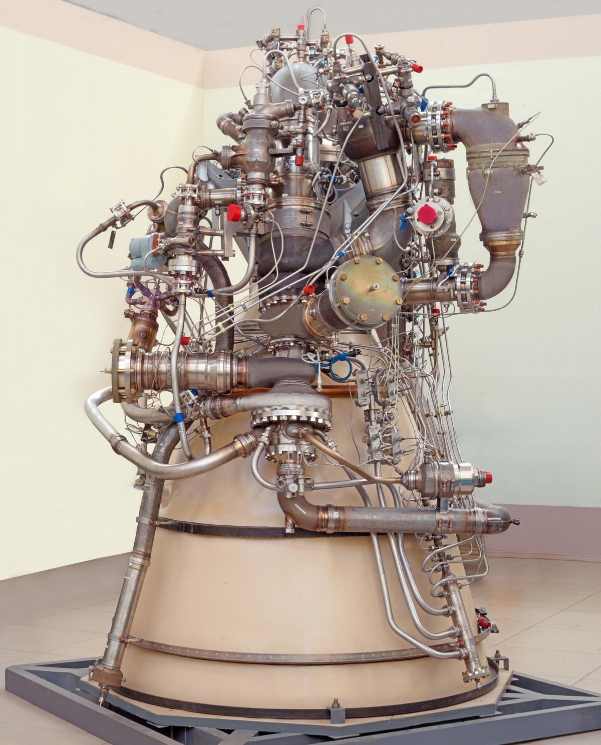 Кислородно метановый двигатель РД 0177