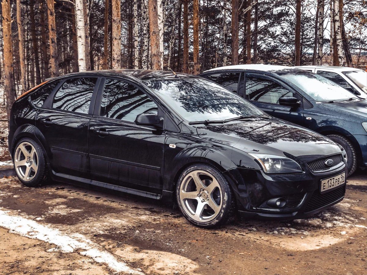 Форд фокус 2 хэтчбек дорестайл черный