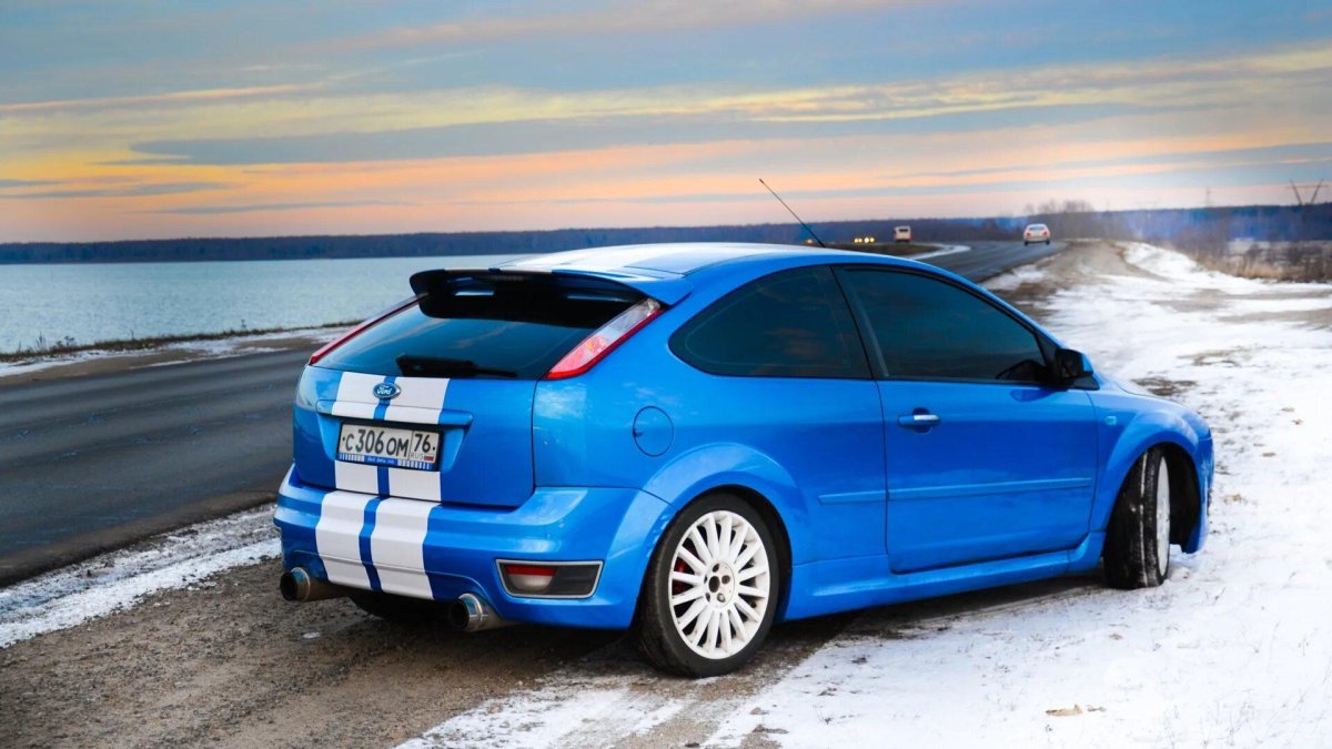 Ford Focus 2 хэтчбек