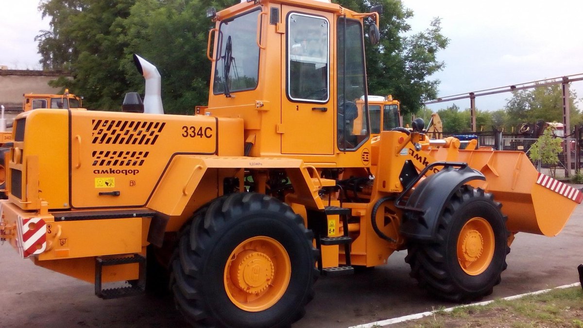 Трактор Амкодор