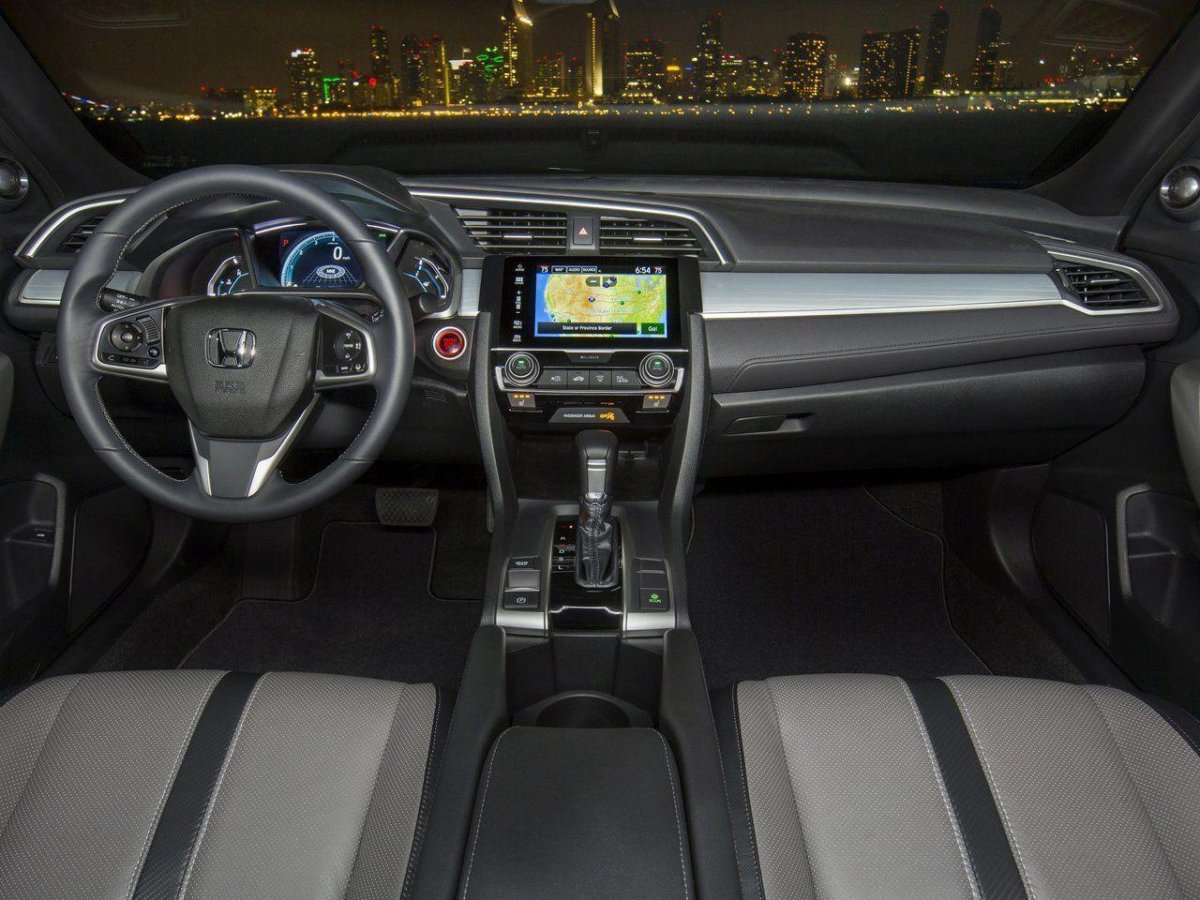 Honda Civic 10 салон