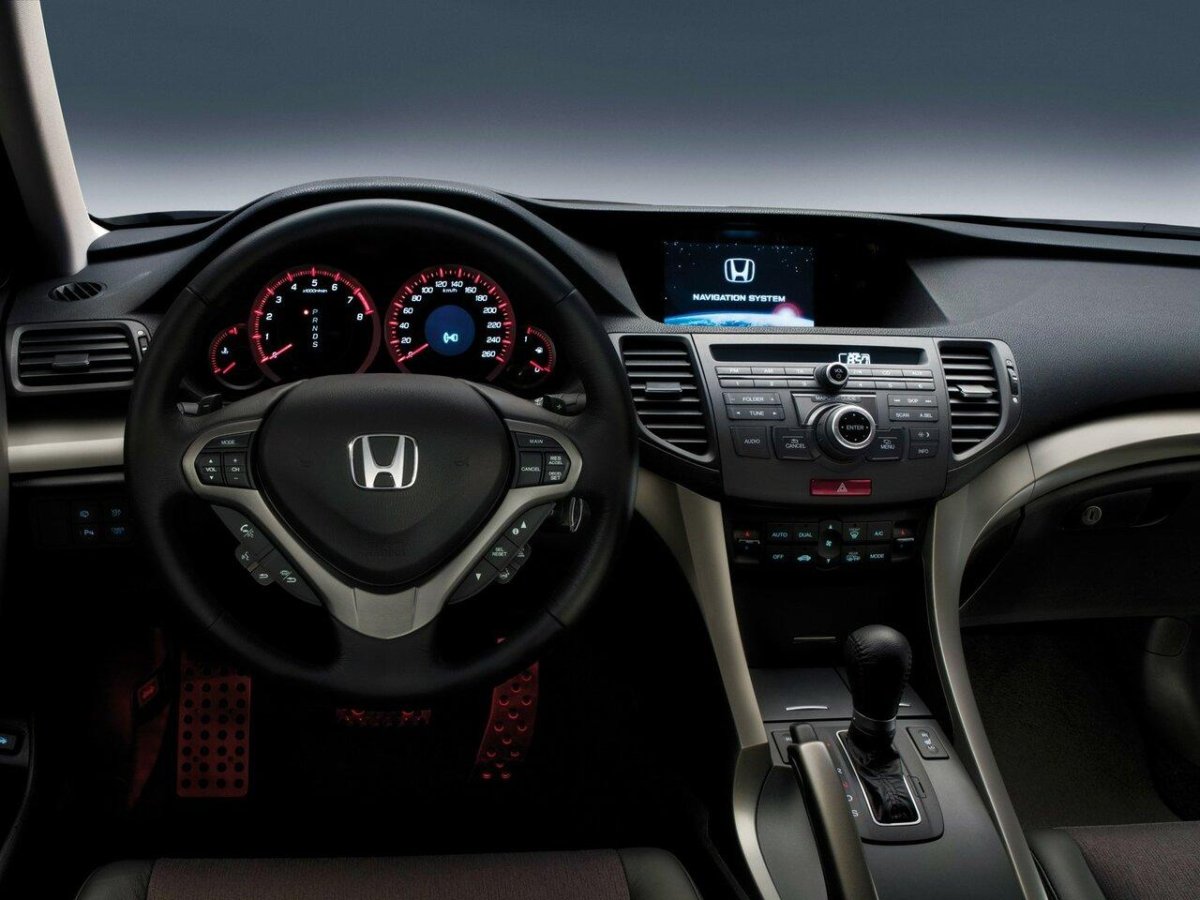 Honda Accord 2008 Type s салон