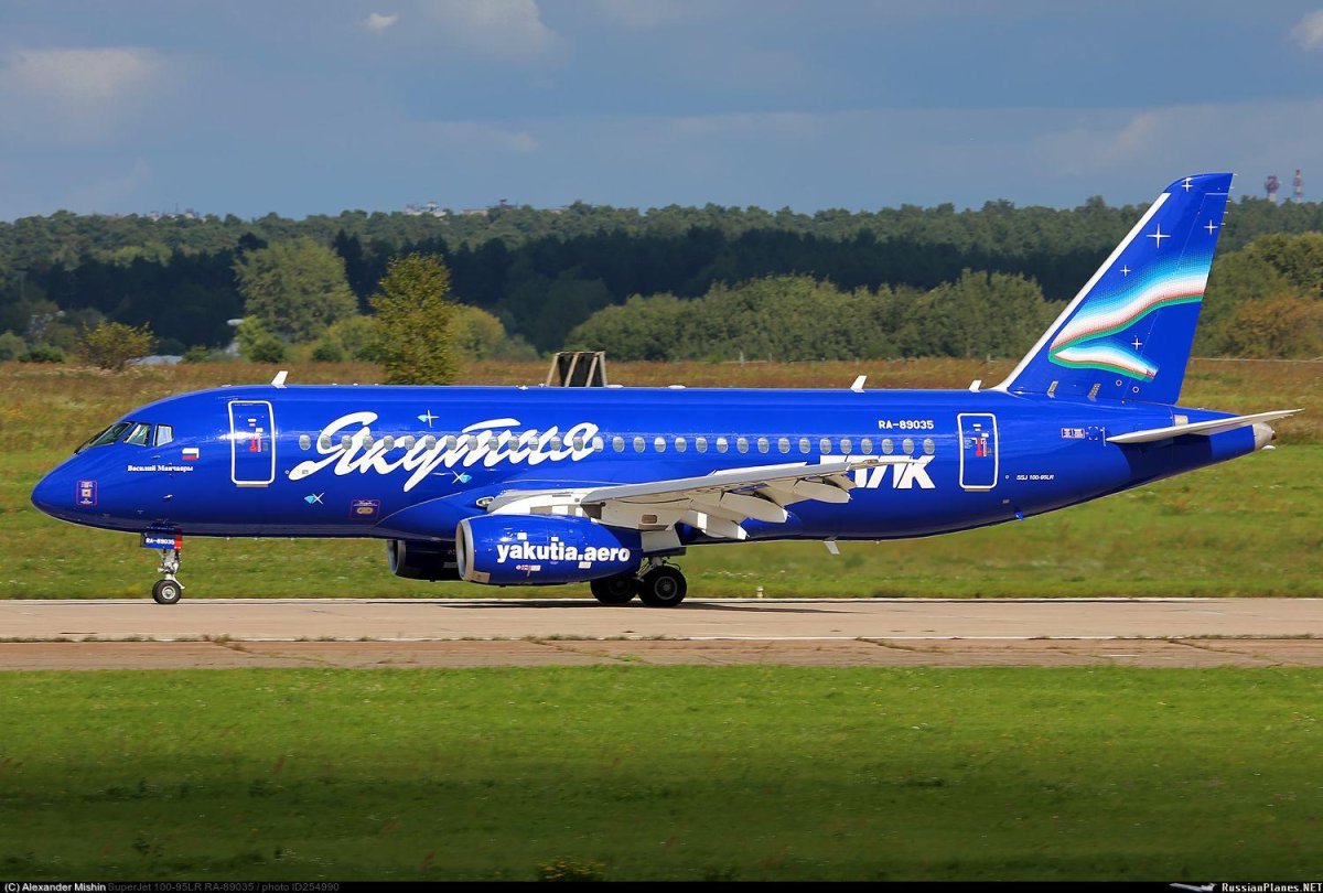 Су Суперджет 100-95